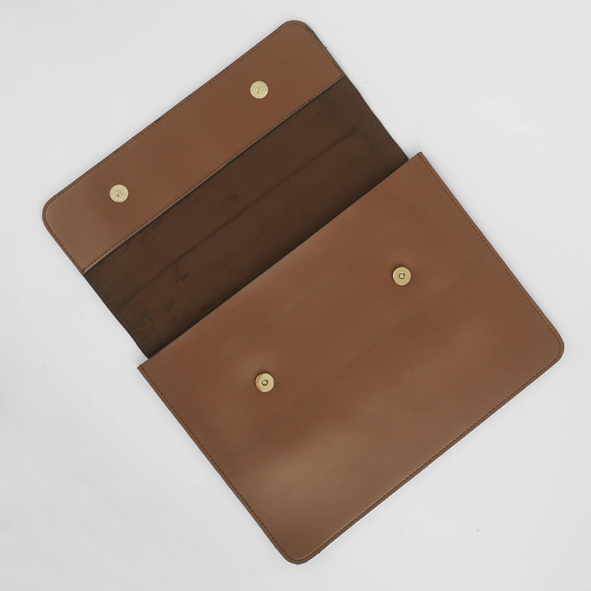 MacBook Sleeve Brown (13 inches)  Online in Pakistan- Online MacBook Sleeve